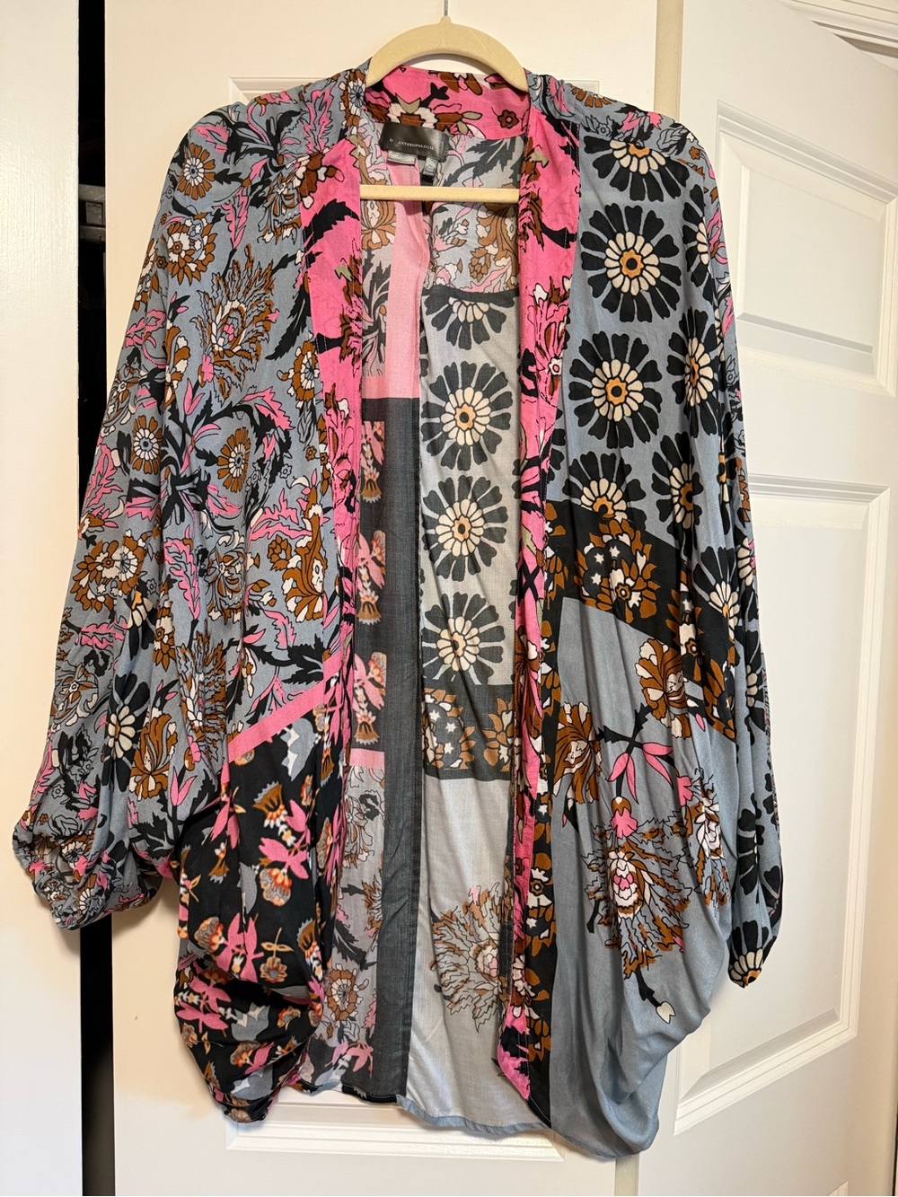 Anthropologie Floral Open-Front Kimono Jacket in Gray & Pink
